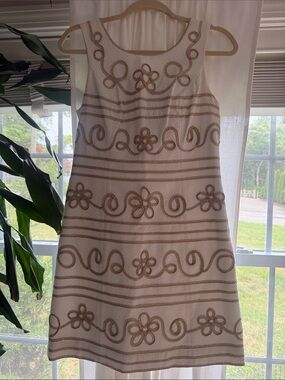 Lilly Pulitzer White Mini Dress with Gold Taupe Floral Trim